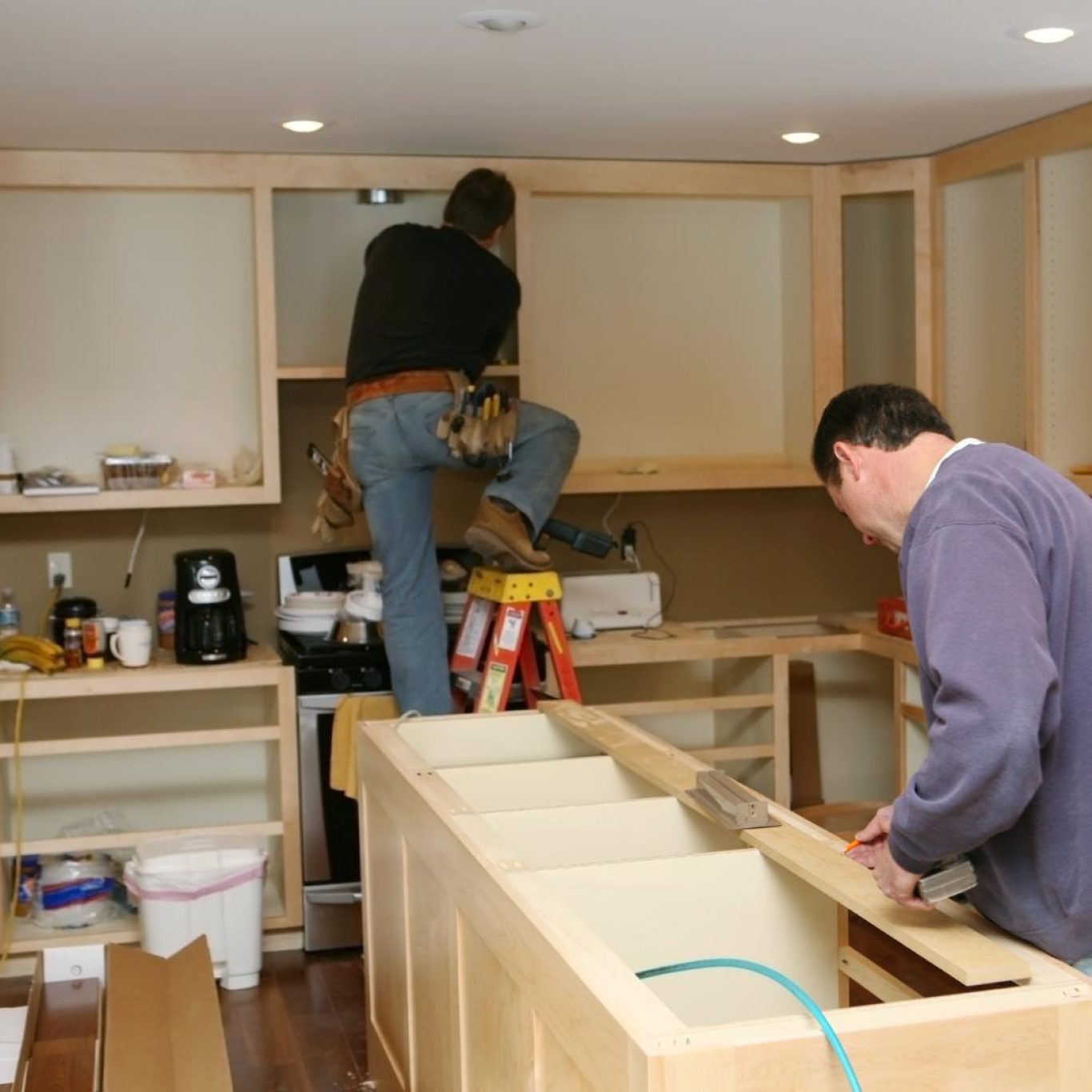 Professional kitchen remodel in Bellevue, WA upgrading layout and design